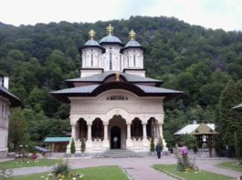 Mănăstirea Lainici intră în carantină