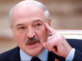 Preşedintele belarus Aleksandr Lukaşenko a declarat vineri că va renunţa la postul său după ce noua Constituţie va fi adoptată