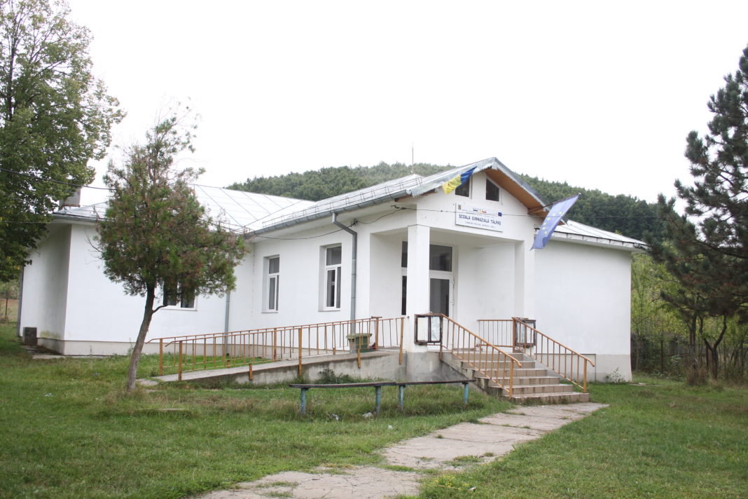 Şcoala Tălpaş (Arhiva GDS)