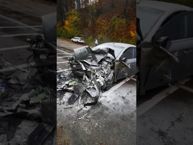 Accident rutier cu trei victime în Defileul Jiului