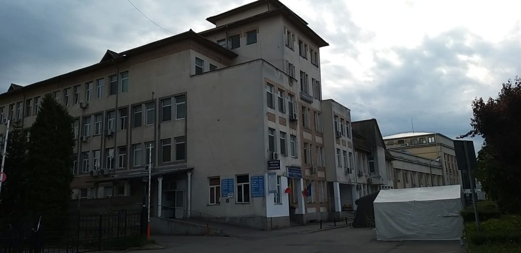 Spitalul Județean a cerut aviz la DSP pentru creșterea numărului de paturi la ATI COVID
