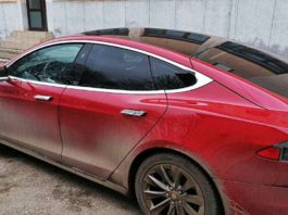 Un autoturism Tesla, furat în Norvegia, găsit în Suceava