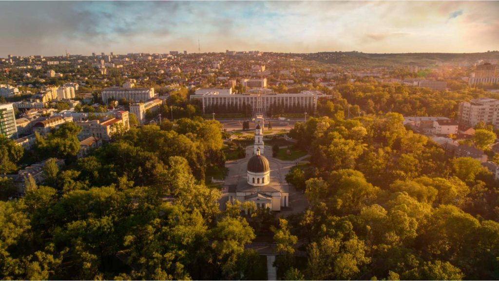 Republica Moldova declară stare de urgenţă în sănătate publică la nivel naţional până la 15 ianuarie