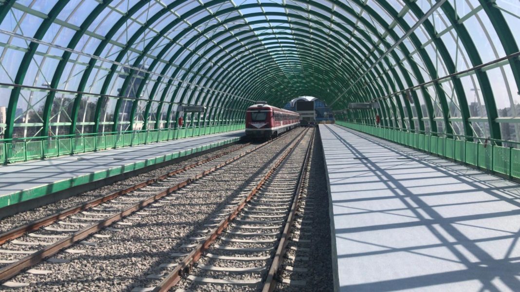 Trenul Otopeni - Gara de Nord va funcționa de pe 12 decembrie