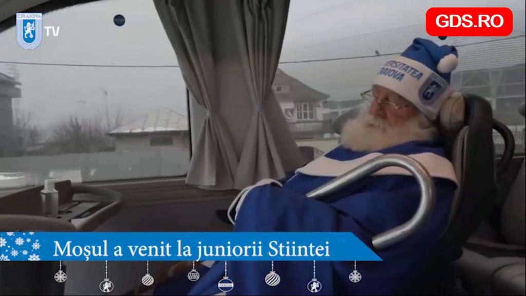 VIDEO | Moș Crăciun a ajuns și la juniorii Universității Craiova