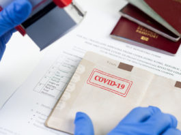 Rusia intenţionează să înceapă de luna viitoare emiterea paşapoartelor de vaccinare speciale pentru persoanele care s-au vaccinat