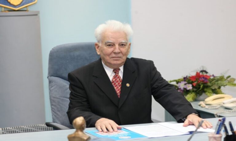 A murit Aurelian Bondrea, fondatorul Universității Spiru Haret
