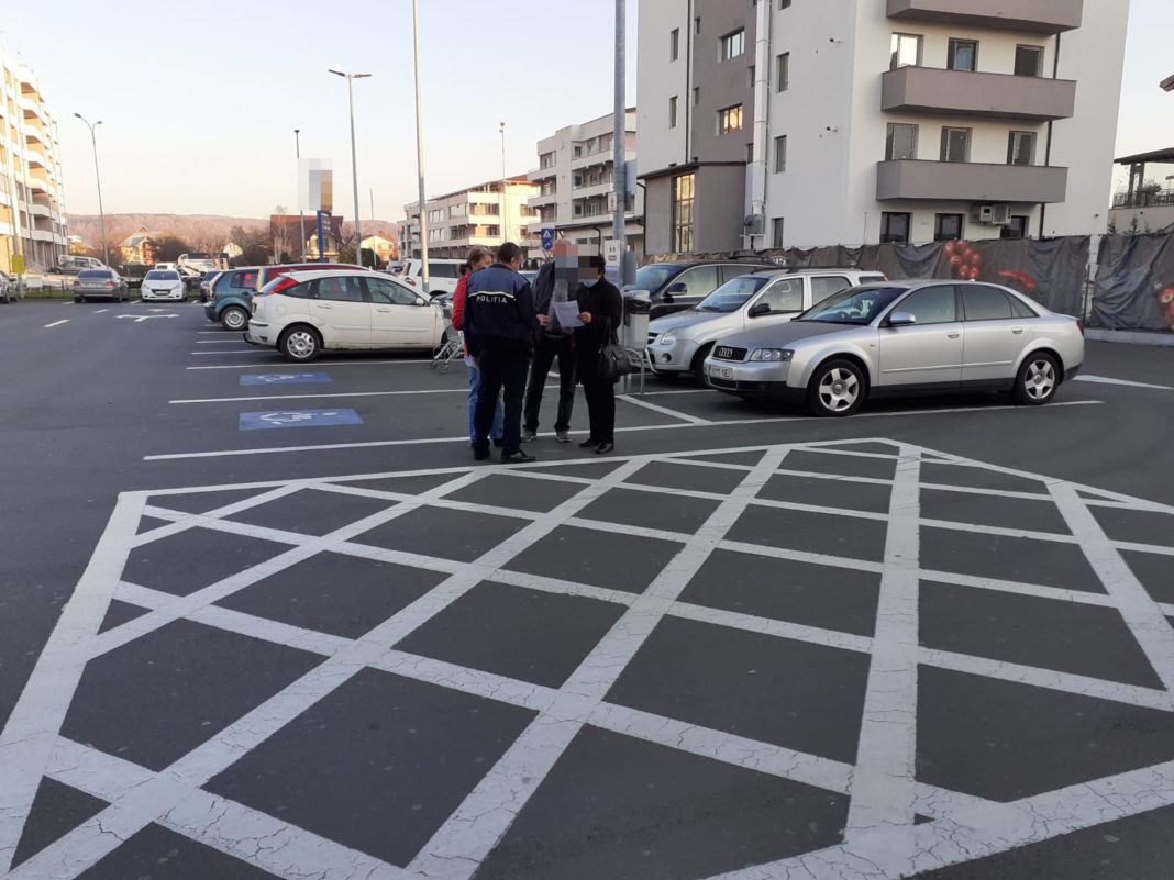 Polițiștii vâlceni au desfășurat acțiuni de verificare privind respectarea măsurilor impuse în contextul stării de alertă