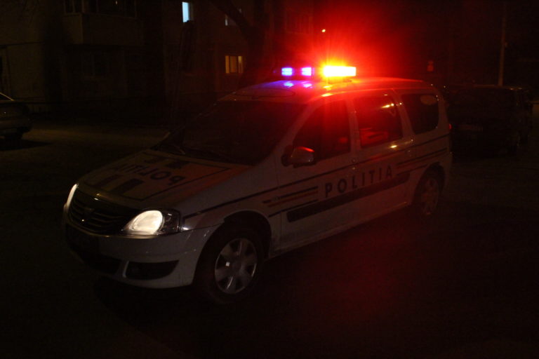 Șofer împușcat mortal de polițiști după ce a refuzat să oprească la semnalele agenților