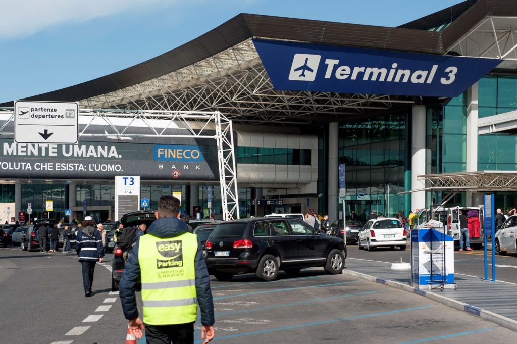 Noua tulpină de Covid-19 a ajuns în Italia