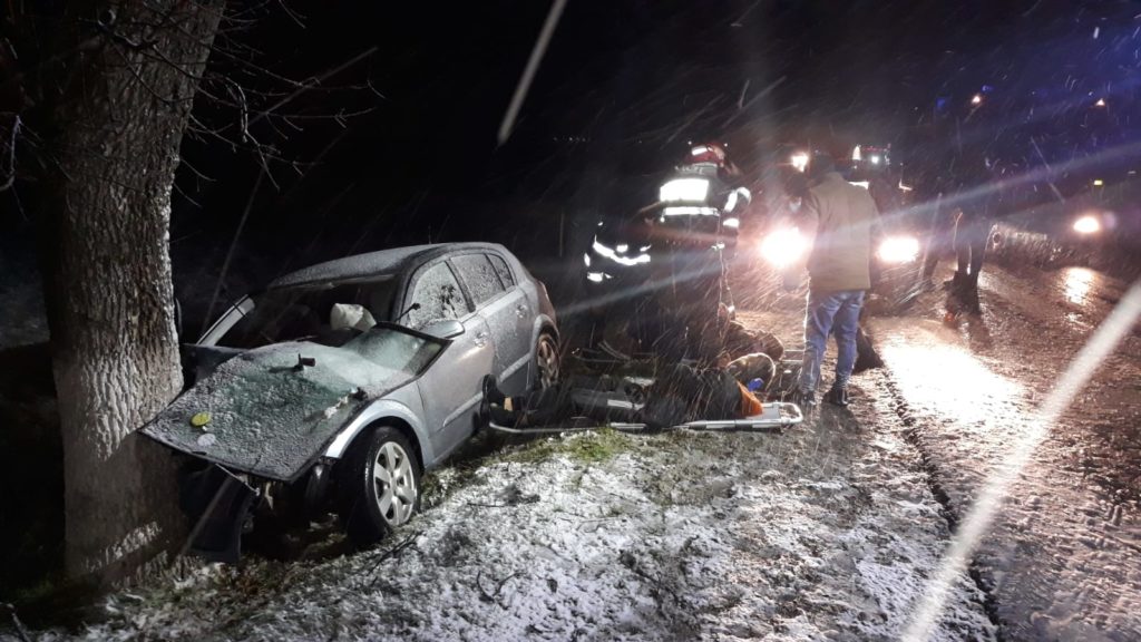 Vâlcea: Accidenr cu patru victime pe DN 64
