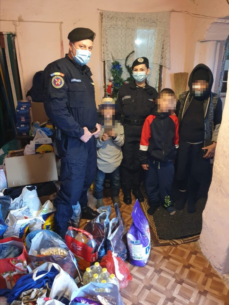Dolj: Acțiune umanitară desfășurată de jandarmi
