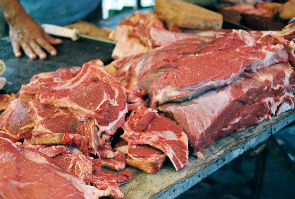 Gorj: Recomandări pentru consumatori cu privire la consumul cărnii de porc