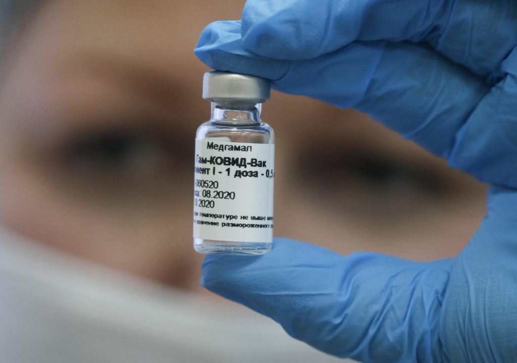 Belarus intenţionează să înceapă vaccinarea cetăţenilor săi cu vaccinul rus Sputnik V în ianuarie