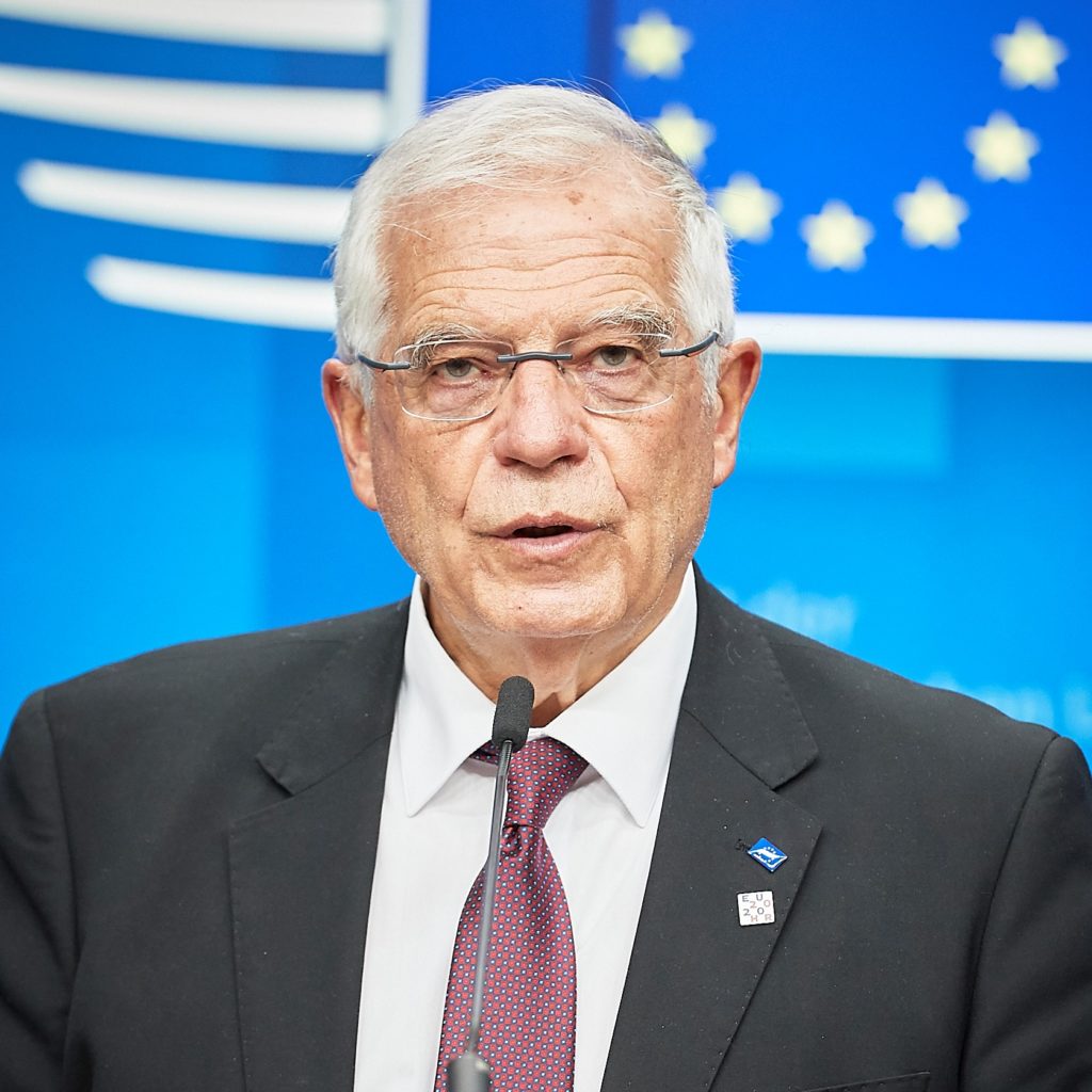 Rusia, acuzată de Josep Borrell că răspândeşte dezinformare privind COVID-19 pentru a-şi vinde propriul vaccin
