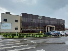 O parte din activitatea Judecătoriei Craiova se va muta din martie 2021 în două dintre clădirile de la Centrul Multifuncțional. În imagine este Centrul de Excelenţă în Afaceri.