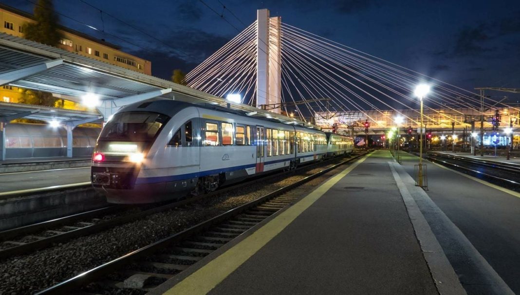 CFR Călători introduce în circulaţie un nou tren între Bucureşti Nord şi Constanţa, din 15 martie