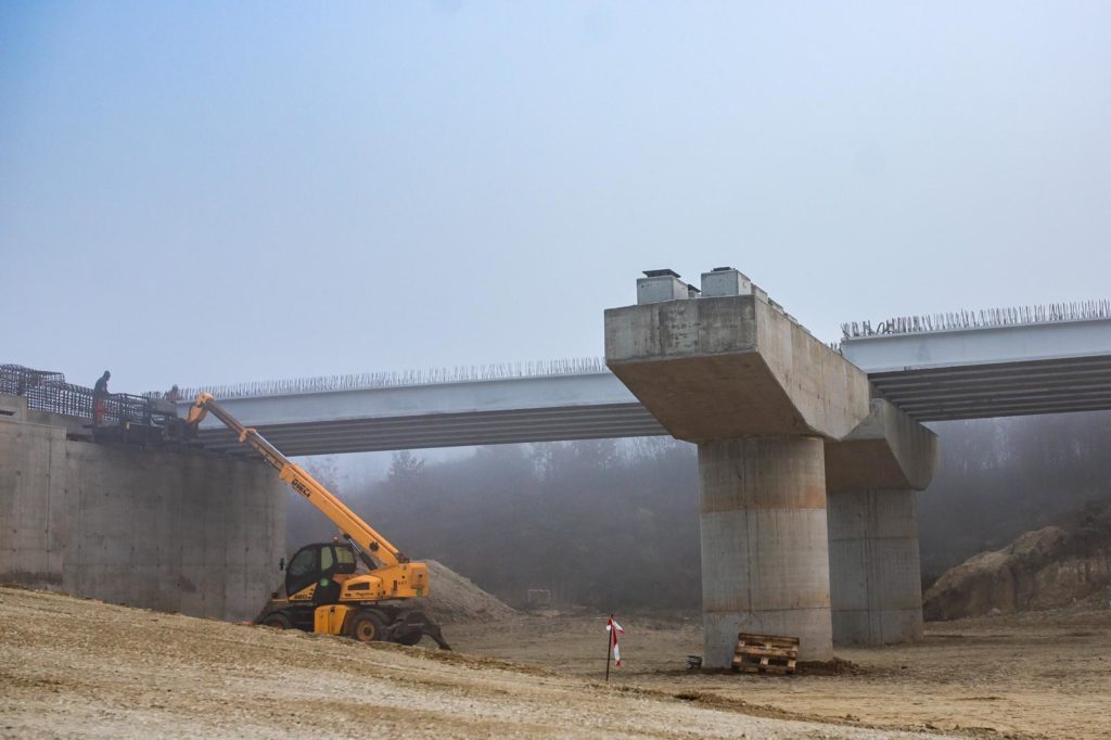 Drumul expres Craiova - Pitești, în lucru