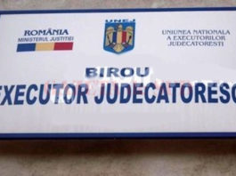 Doi executori judecătoreşti din Argeş, trimişi în judecată pentru abuz în serviciu şi alte infracţiuni