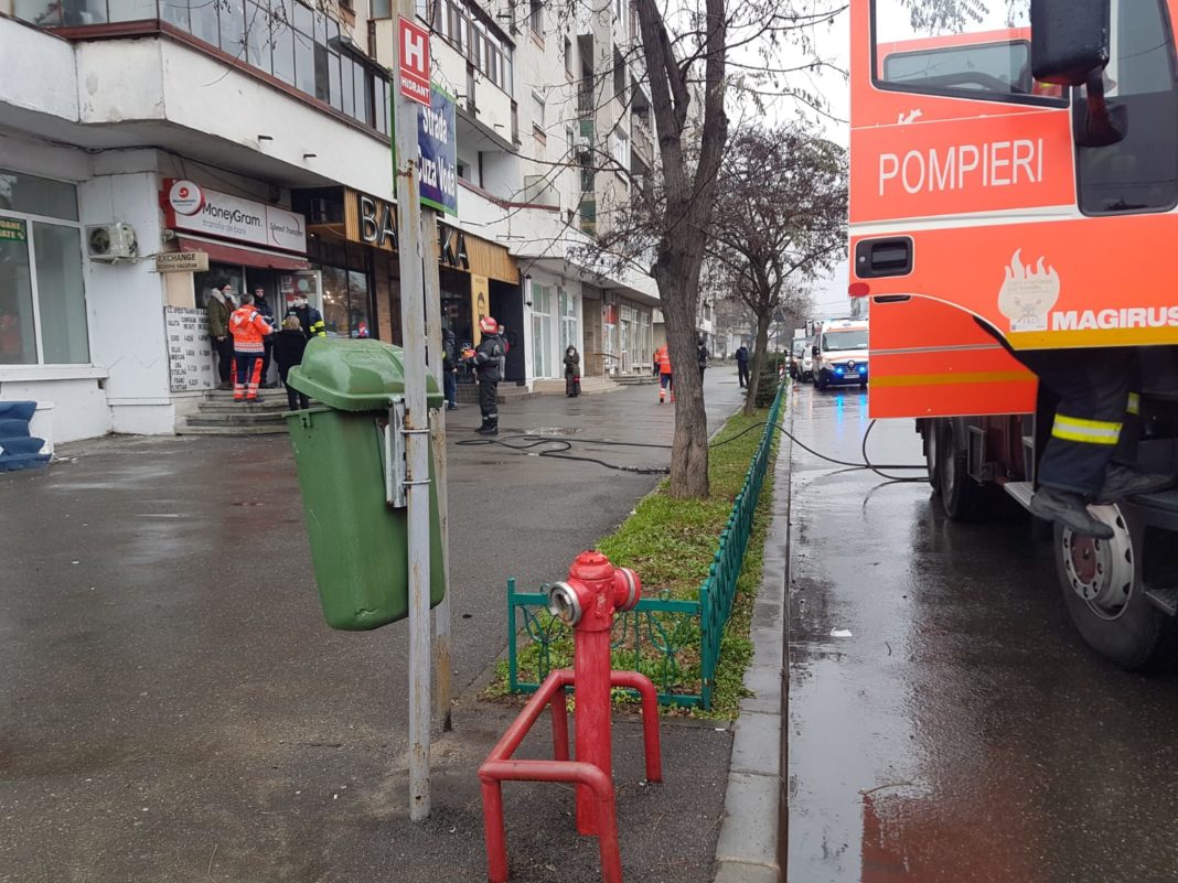 Un bărbat a incendiat o casă de schimb valutar din Ploiești (sursa foto: observatorul.ph)