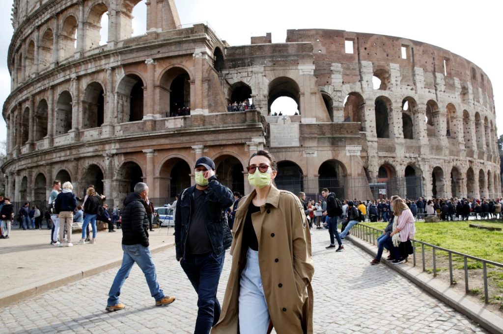 993 de noi decese asociate COVID-19 în Italia, record pentru o singură zi de la începutul pandemiei