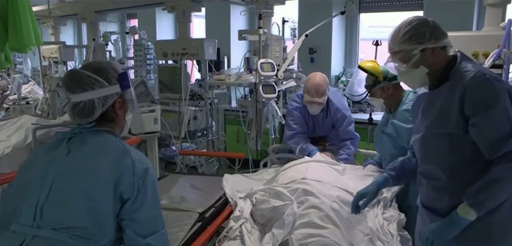 Italia va lansa o campanie de vaccinare anti-COVID gratuită la începutul lui 2021