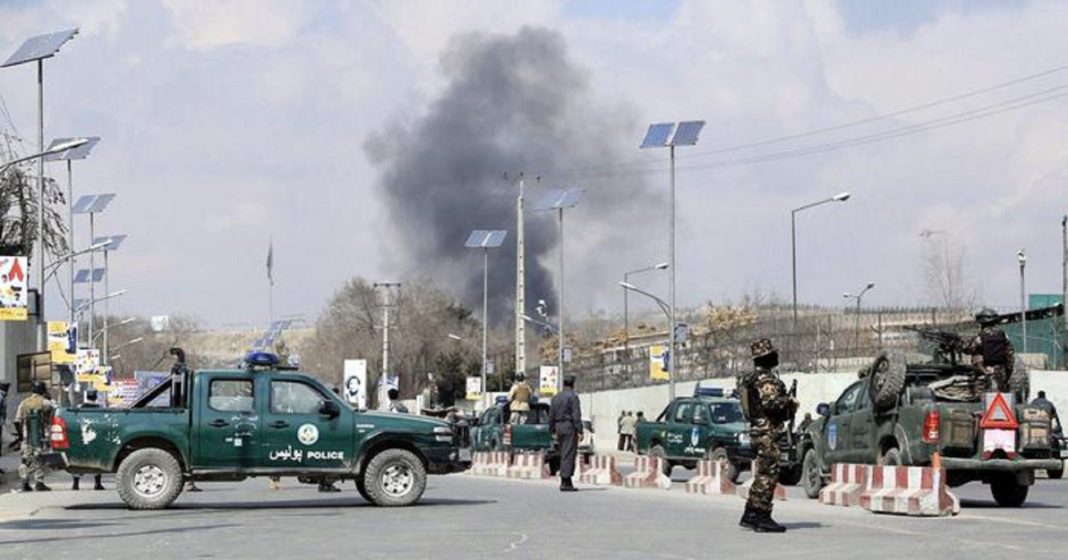 O bombă detonată la Kabul a ucis cel puţin cinci medici care lucrau la o închisoare