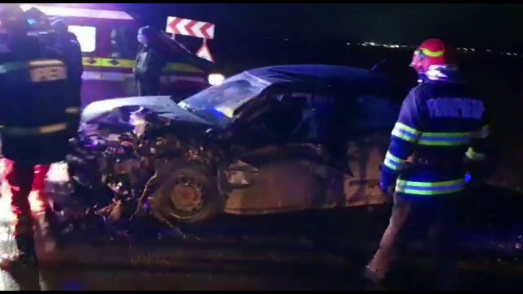 Olt: Doi răniți într-un accident la Găneasa