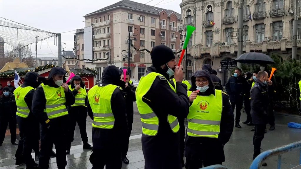(VIDEO) Proteste și la Craiova ale sindicatelor din Poliția Română și din Poliția Penitenciară