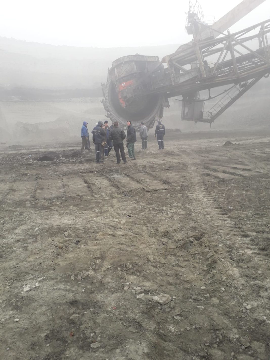 Angajații CEO vor împărți rezerva la fondul de salarii