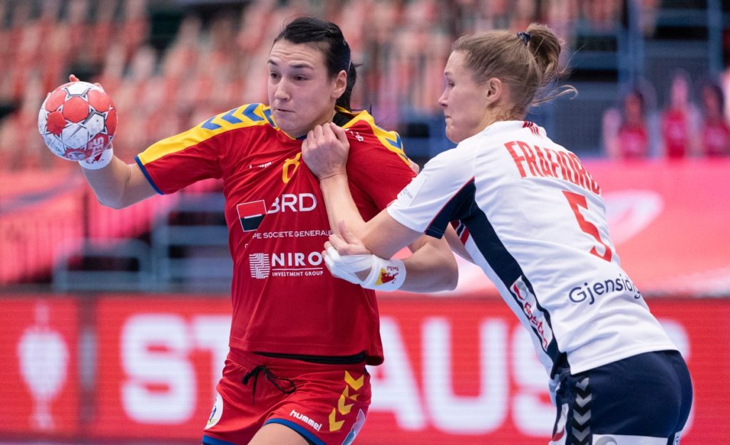 Cristina Neagu: „Sunt foarte dezamăgită! Capul în pământ!“