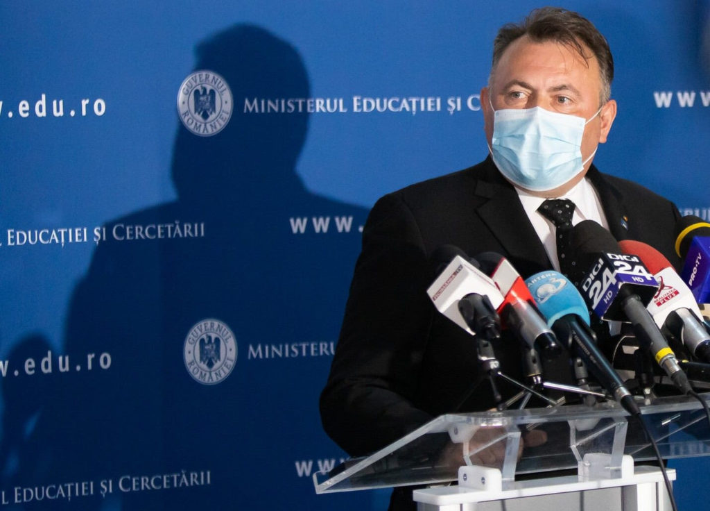 Tătaru: Normele pentru desfășurarea campaniei de vaccinare, aprobate de guvern