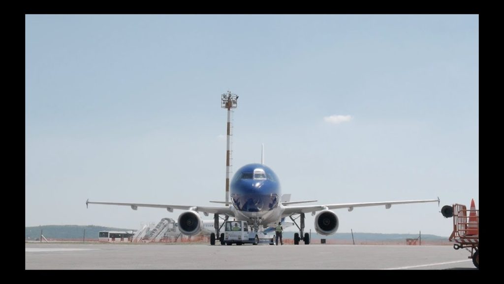 Pilot concediat după ce a adus coronavirus într-o țară care nu mai înregistrase infectări din aprilie