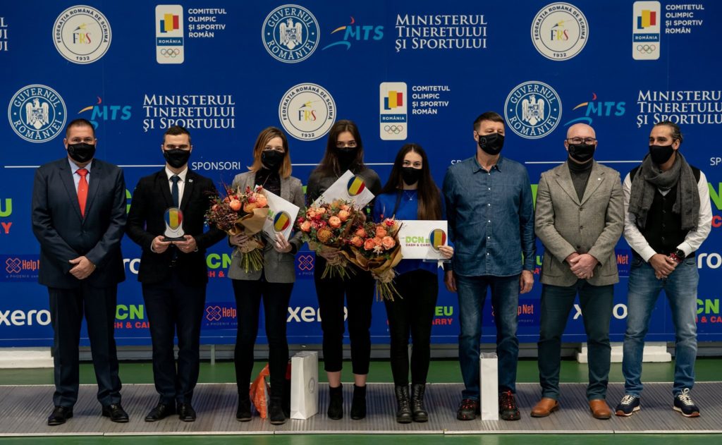 Ana-Maria Popescu, Emilia Corbu și Ilinca Pantiș, premiate pentru rezultatele bune din 2020