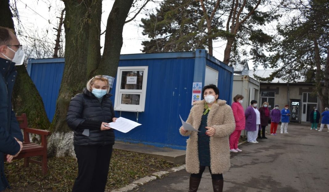 Protest spontan la Spitalul de Pneumoftiziologie din Botoşani