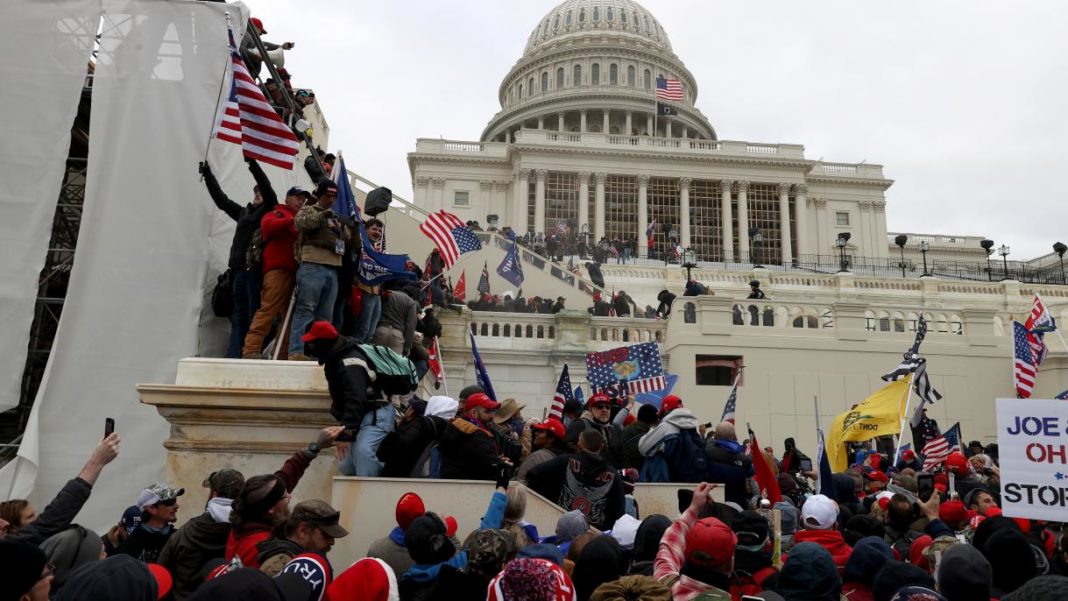 Congresul american l-a validat pe Joe Biden în funcția de Președinte al SUA, care a avut 306 electori validați