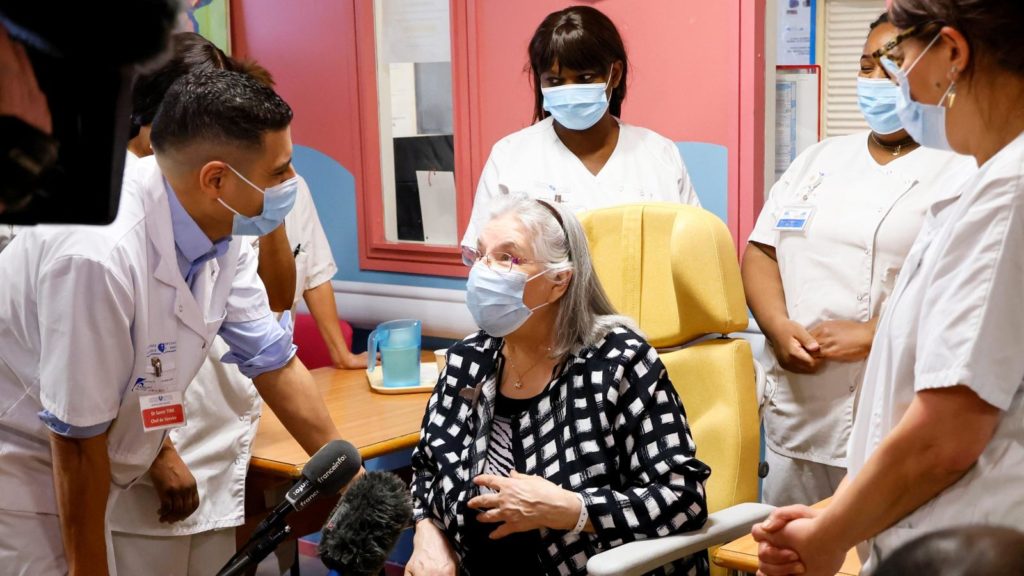 Franța: 1 milion de persoane au fost vaccinate