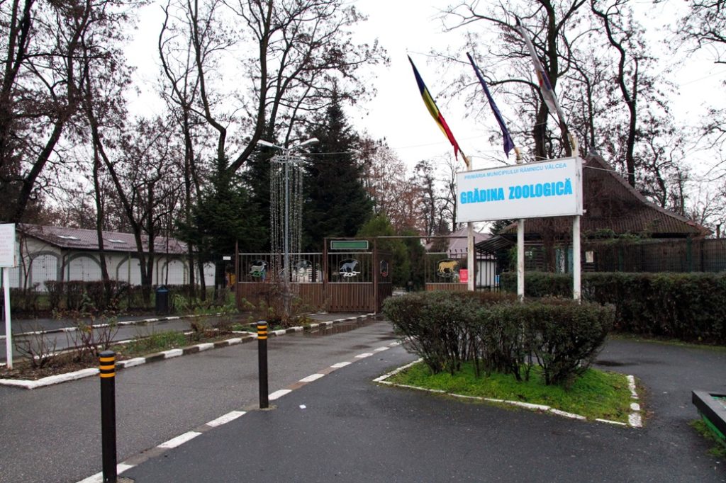 Grădina Zoologică din Râmnicu Vâlcea, pregătită pentru gerul care se apropie