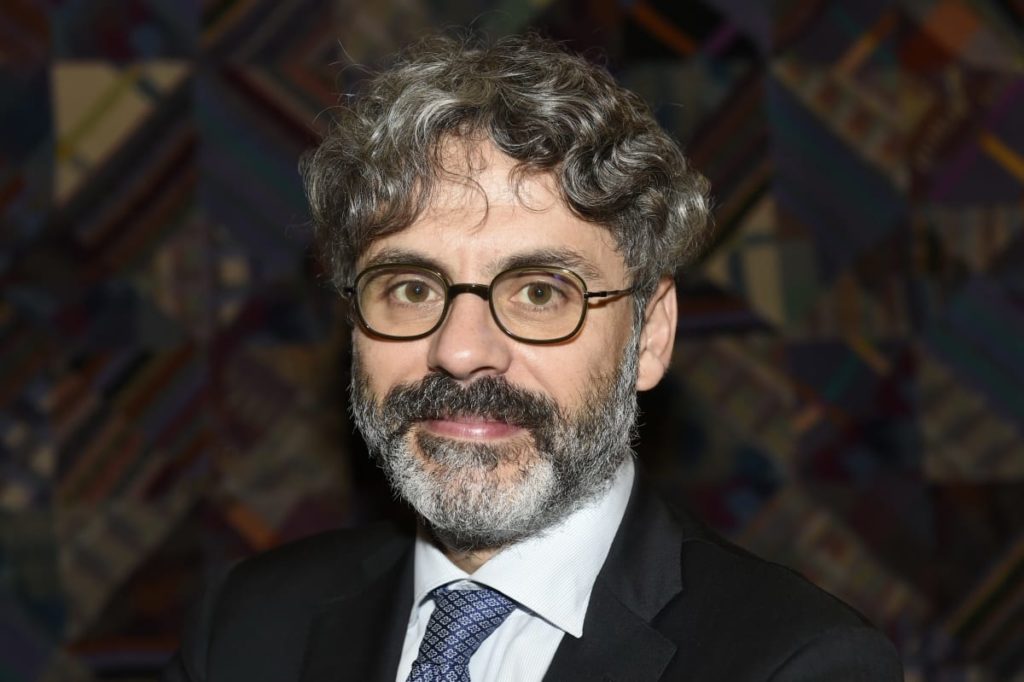 O monedă de 2 euro, omagiul adus personalului medical din Italia