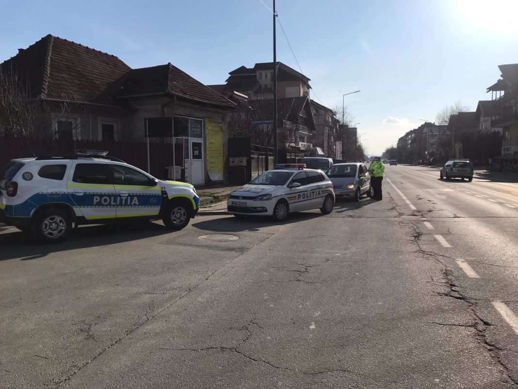 actiune covid 18.01 Polițiștii vâlceni au derulat în ultimele trei zile acțiuni de prevenire a răspândirii virusului SARS-CoV-2