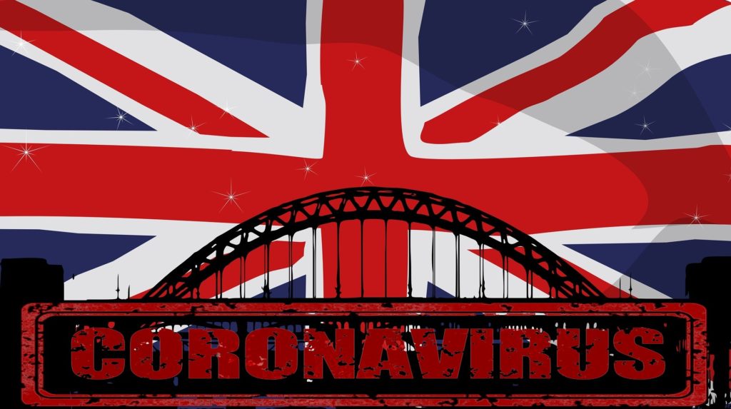 O persoană din opt a fost infectată cu noul coronavirus în Marea Britanie după apariția noii tulpini