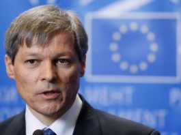 Dacian Cioloş cere o dezbatere de urgenţă a cazului Navalnîi în Parlamentul European