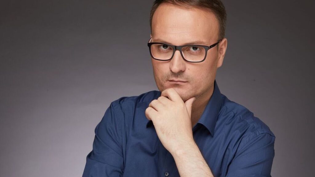 O femeia a depus plângere penală pentru corupere de minori împotriva lui Cumpănașu