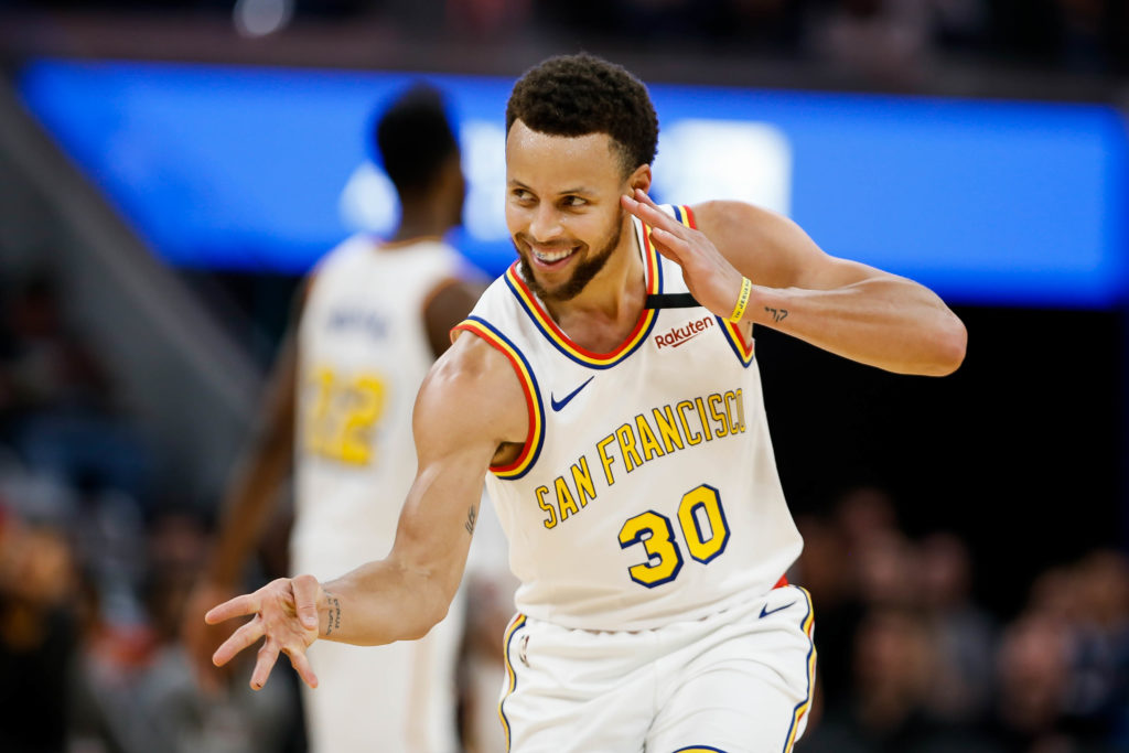 Ăsta da record! Steph Curry a marcat 62 de puncte în meciul cu Portland