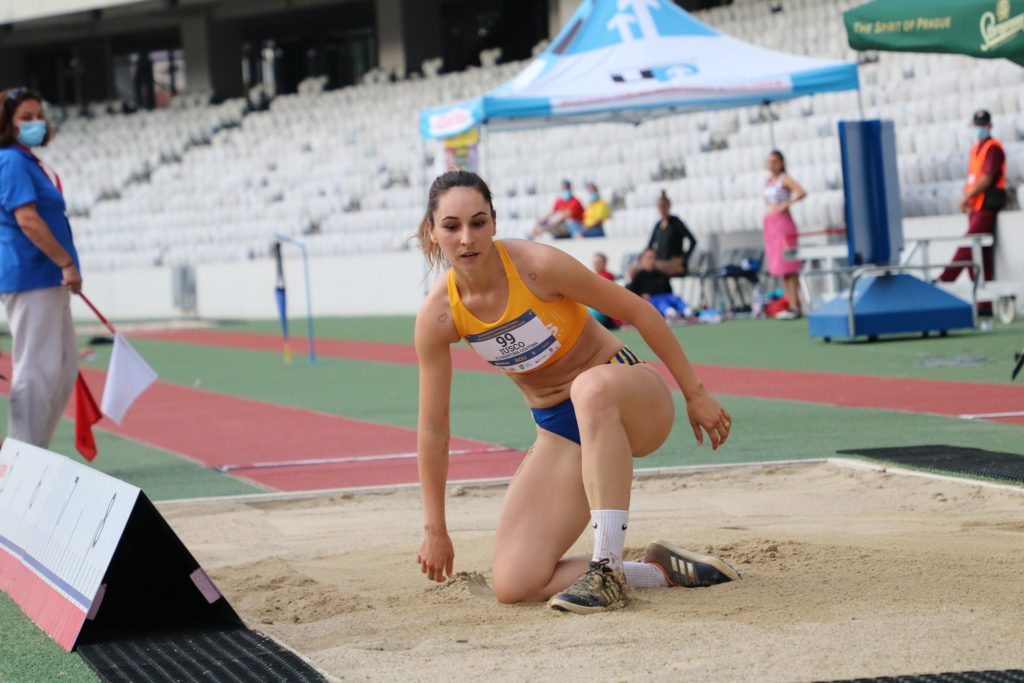Atletism / Florentina Iuşco, învingătoare în prima etapă a Campionatului Naţional indoor