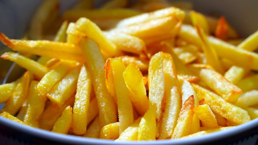 Alimentele prăjite, asociate cu bolile cardiace și AVC