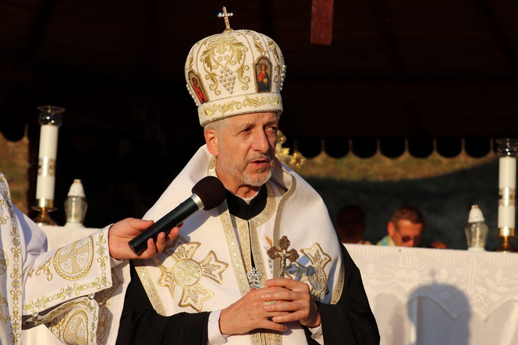 Episcopul Eparhiei Greco-Catolice de Cluj-Gherla, Preasfinția Sa Florentin Crihălmeanu