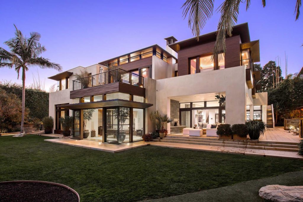 Matt Damon își vinde vila din Los Angeles cu 21 milioane de dolari