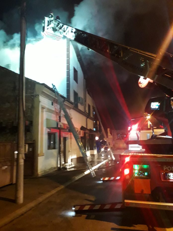 Incendiu La O Pensiune Din Drobeta Turnu Severin Gazeta De Sud