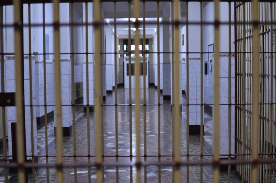 Cinci ani şi jumătate de închisoare pentru un român care spiona pentru Rusia
